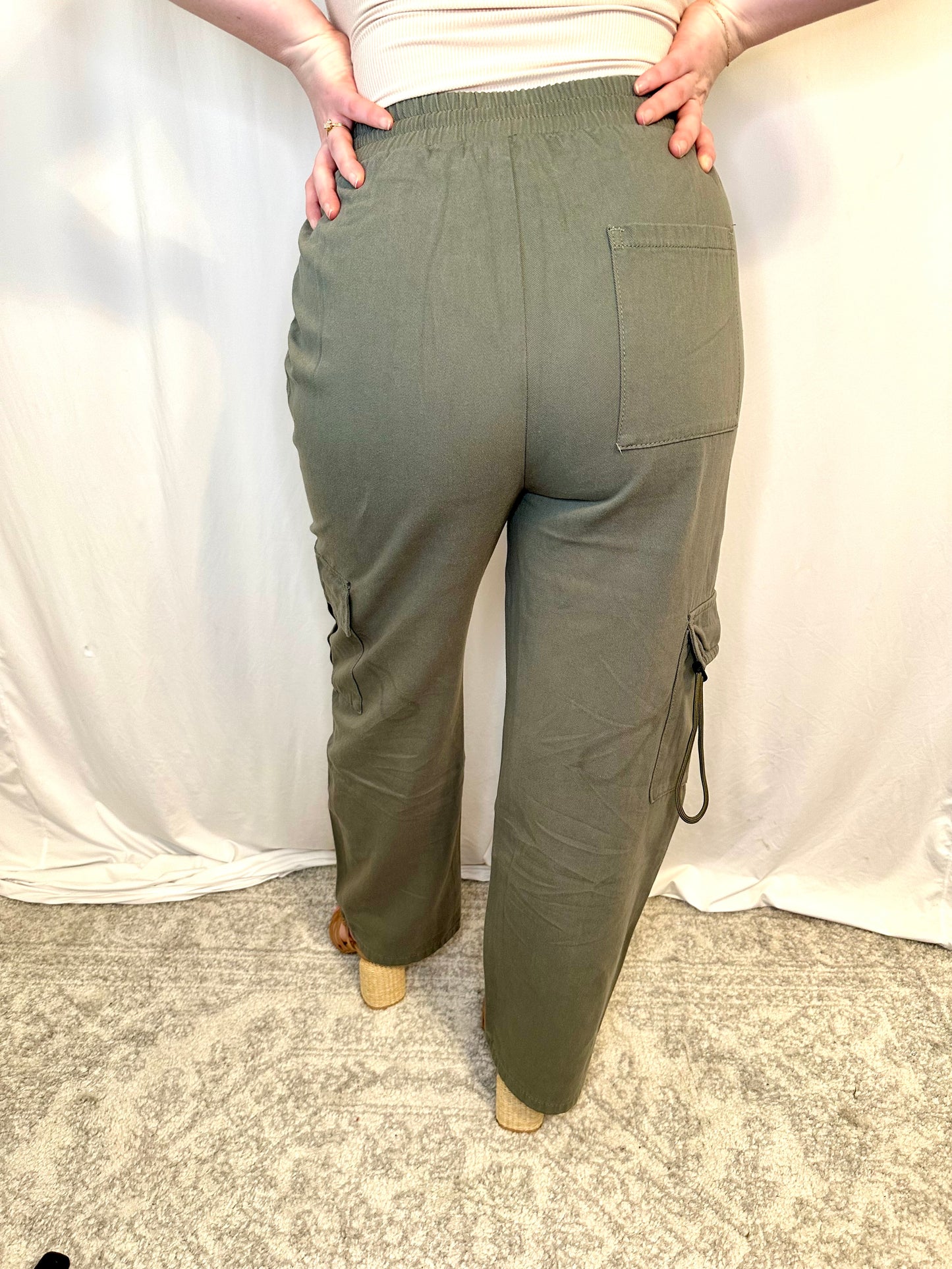 ON THE GO CARGO PANT